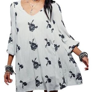 FREE PEOPLE EMBROIDERED TEAL DRESS